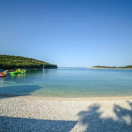 Comfortable Only 500m To The Sea With Outdoor Kitchen, Wifi And Airco * Banjole
