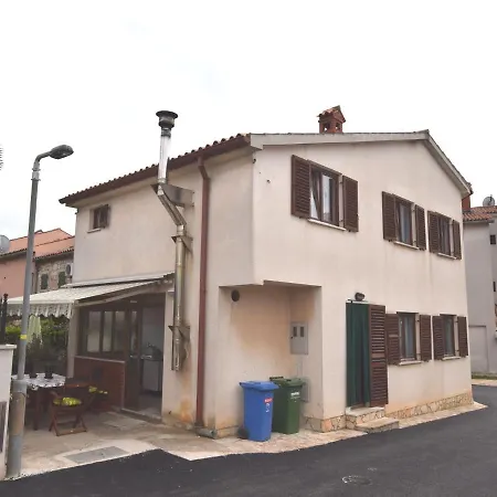 Holiday home Comfortable Only 500m To The Sea With Outdoor Kitchen, Wifi And Airco