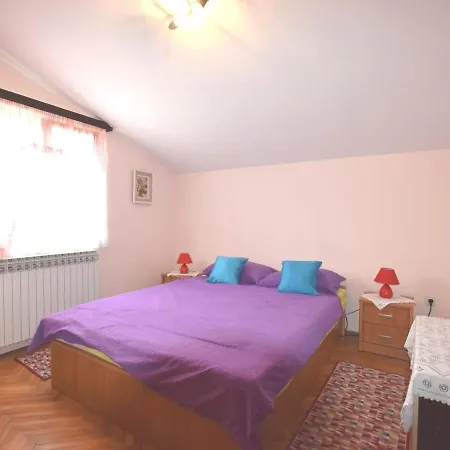 Comfortable Only 500m To The Sea With Outdoor Kitchen, Wifi And Airco * Banjole